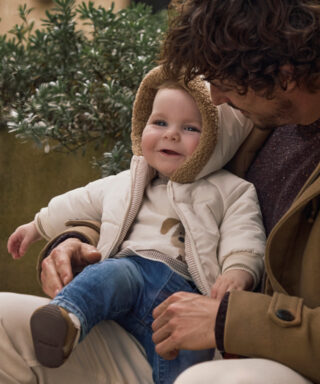 Abrigo con capucha reversible CRUDO Y CAMEL