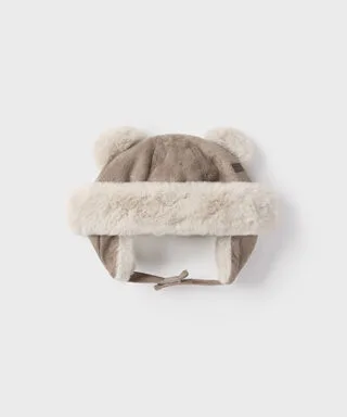 Gorro de ante con pelito MARRÓN