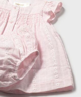 Jesusito con margaritas ROSA 8 26 01805 042 L 6