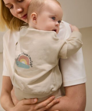 Chándal con caracol ´paso a paso contigo´ unisex BEIGE