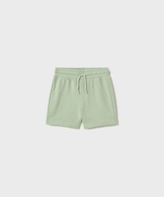 Pantalón corto básico VERDE MATCHA