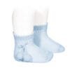 Calcetines cortos perlé con borlas AZUL BEBÉ