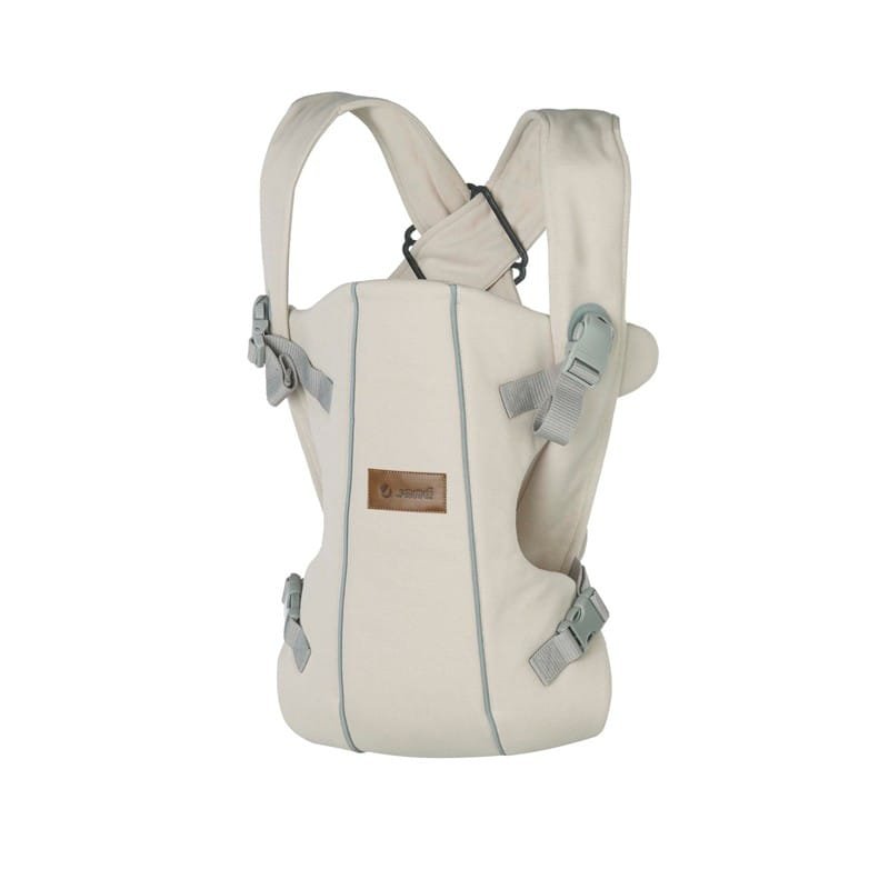 mochila para bebe dual beigeCarla Lozano armario de macarena penaranda mayoral