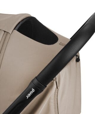 Silla ligera Clap 3 BEIGE 25 silla ligera clap 3 3Carla Lozano armario de macarena penaranda salamanca silla ligera jane