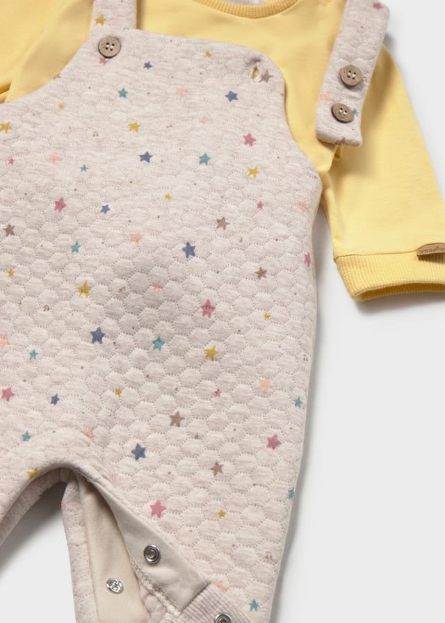 Peto con sudadera AMARILLO Y BEIGE 3 Peto con sudadera AMARILLO Y BEIGE - Imagen 2